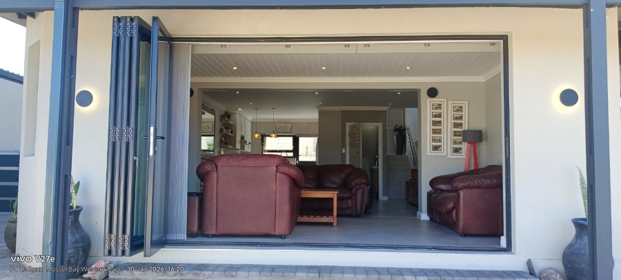 3 Bedroom Property for Sale in Hartenbos Rural Western Cape